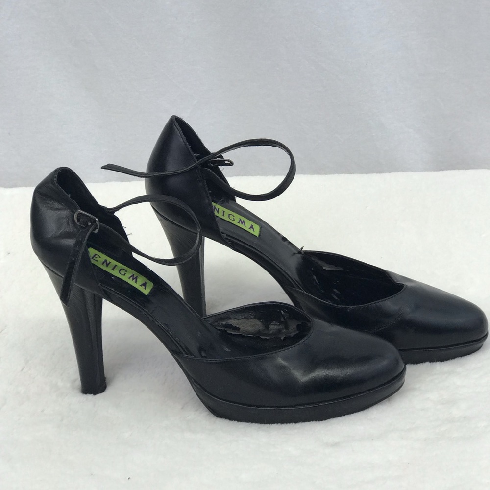 Enigma Close Toe Ankle Strap Classic Black